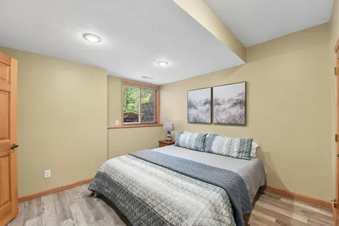 3312 Crestmoor Bay Woodbury MN 55125