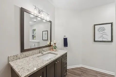 3312 Crestmoor Bay Woodbury MN 55125
