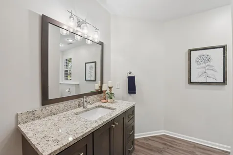 3312 Crestmoor Bay Woodbury MN 55125