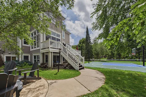 3312 Crestmoor Bay Woodbury MN 55125