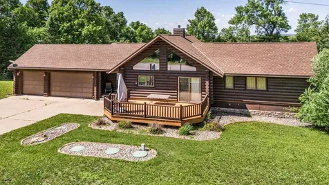 20368 Edgehill Circle Richmond MN 56368