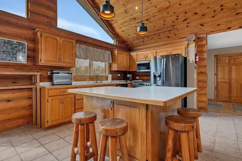 20368 Edgehill Circle Richmond MN 56368