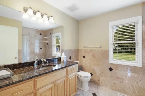 3821 W Broadway Avenue Robbinsdale MN 55422