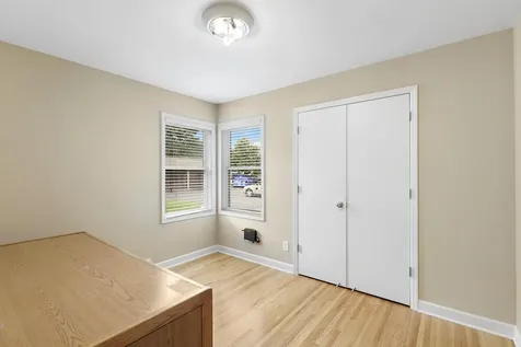 3821 W Broadway Avenue Robbinsdale MN 55422