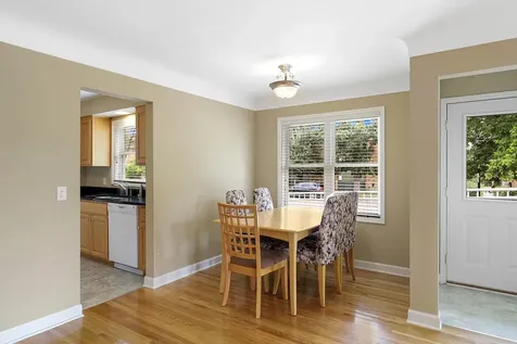 3821 W Broadway Avenue Robbinsdale MN 55422