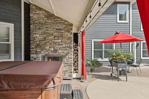 3832 Fairway Terrace Woodbury MN 55125