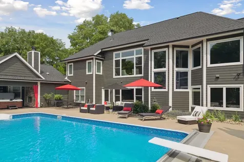 3832 Fairway Terrace Woodbury MN 55125