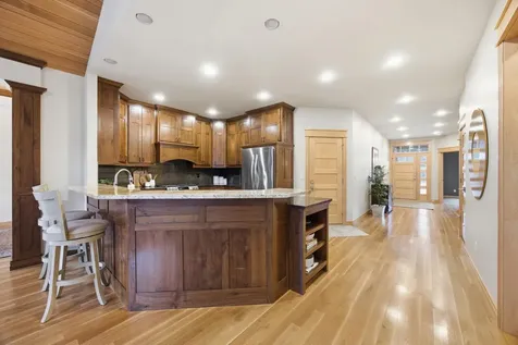 4245 Coventry Drive S Fargo ND 58104