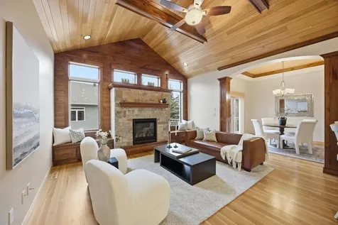 4245 Coventry Drive S Fargo ND 58104