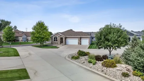 4245 Coventry Drive S Fargo ND 58104