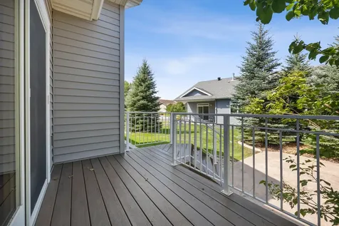 4245 Coventry Drive S Fargo ND 58104