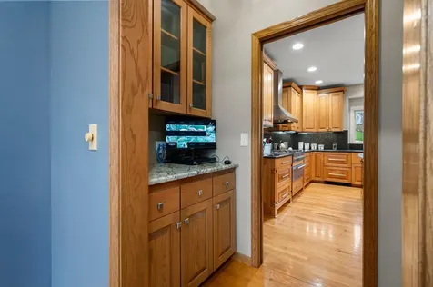 9376 Wedgewood Drive Woodbury MN 55125