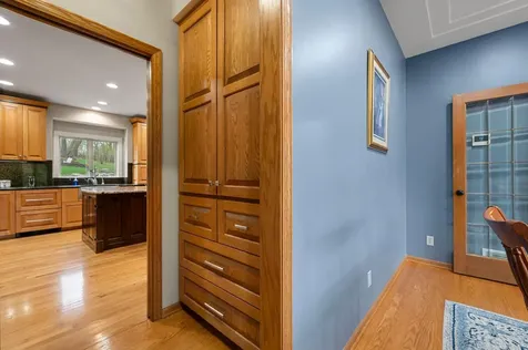 9376 Wedgewood Drive Woodbury MN 55125