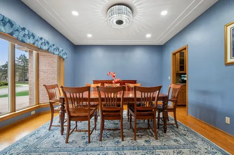 9376 Wedgewood Drive Woodbury MN 55125