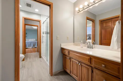 9376 Wedgewood Drive Woodbury MN 55125