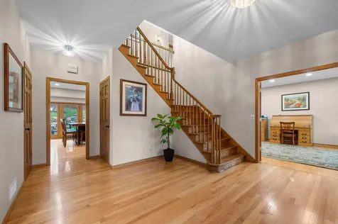 9376 Wedgewood Drive Woodbury MN 55125