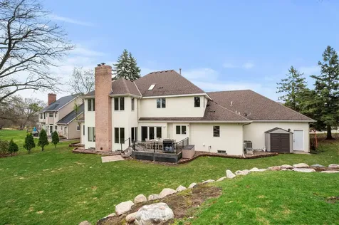 9376 Wedgewood Drive Woodbury MN 55125