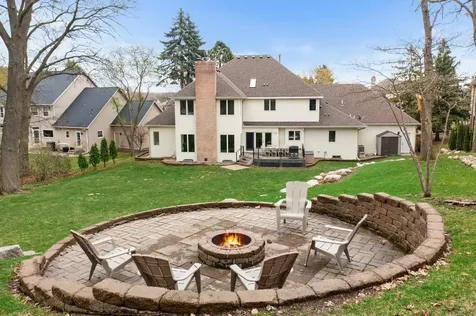 9376 Wedgewood Drive Woodbury MN 55125