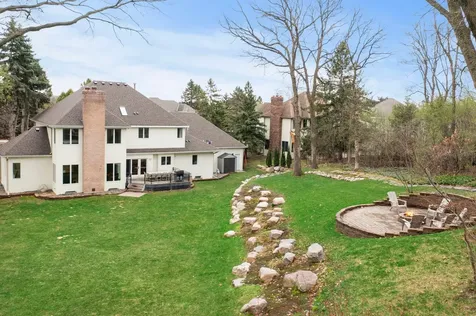 9376 Wedgewood Drive Woodbury MN 55125