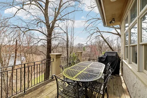 15330 Masons Pointe Eden Prairie MN 55347