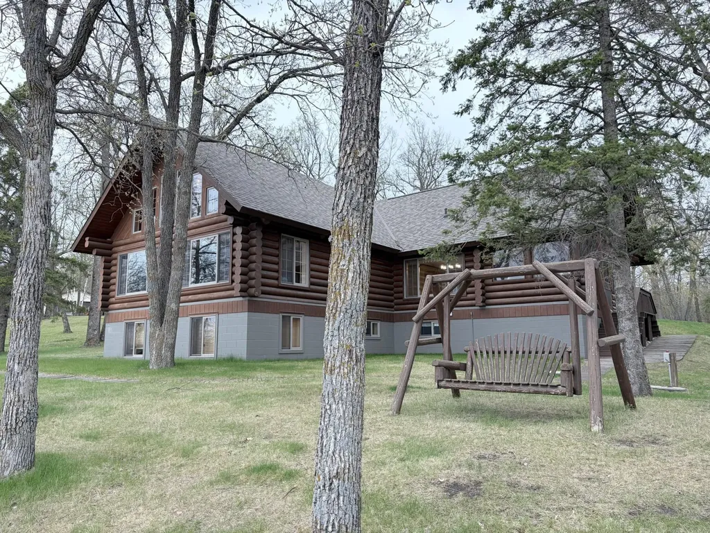 40105 Hunters Road Ponsford MN 56575