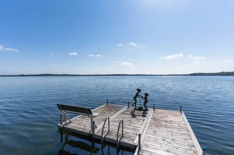 2807 Government Point Road NE Alexandria MN 56308