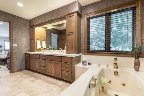 2807 Government Point Road NE Alexandria MN 56308