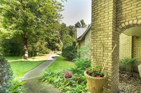 2807 Government Point Road NE Alexandria MN 56308