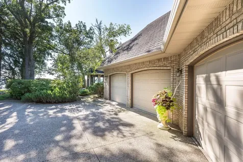 2807 Government Point Road NE Alexandria MN 56308