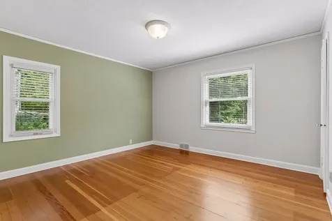 1131 Davern Street Saint Paul MN 55116