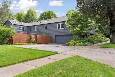 1131 Davern Street Saint Paul MN 55116