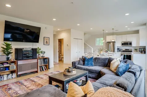 4153 Old Sibley Memorial Highway Eagan MN 55122