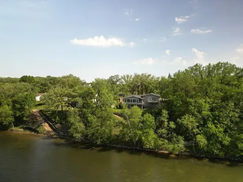 24331 County Highway 6 Detroit Lakes MN 56501