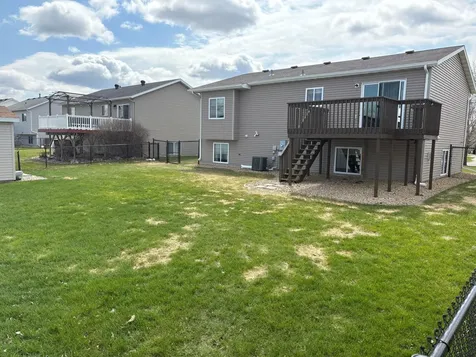 4357 46th Avenue S Fargo ND 58104