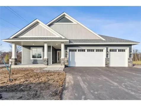 6366 Goodwin Lane Wyoming MN 55092