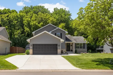 18911 Embers Avenue Farmington MN 55024