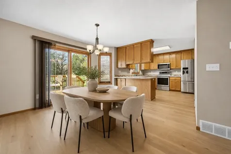 4213 S Rivershore Drive Moorhead MN 56560