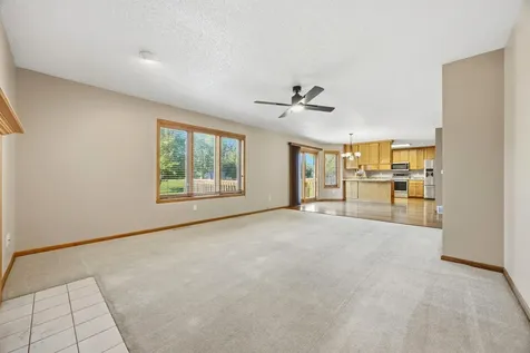 4213 S Rivershore Drive Moorhead MN 56560
