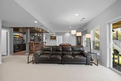 16725 56th Avenue N Plymouth MN 55446