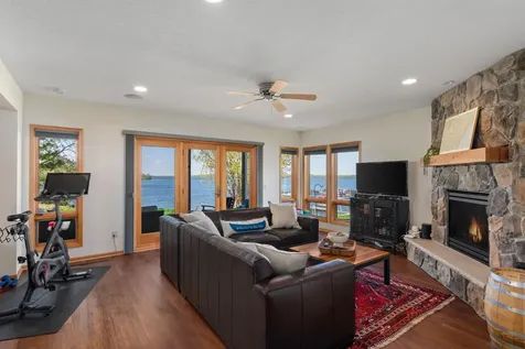 208 E Lake Street Waconia MN 55387