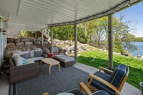 208 E Lake Street Waconia MN 55387