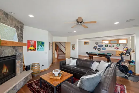 208 E Lake Street Waconia MN 55387