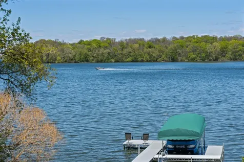 208 E Lake Street Waconia MN 55387