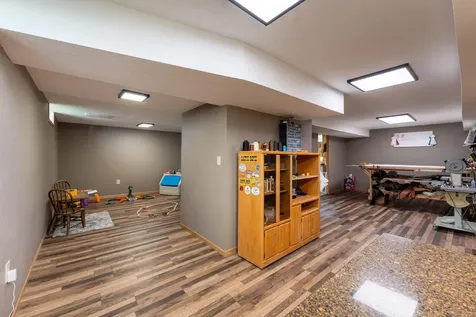 106 N 4th Street Goodhue MN 55027