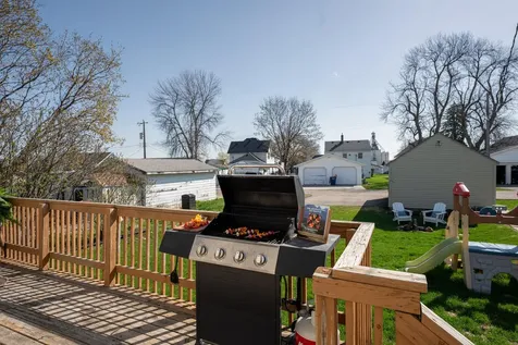 106 N 4th Street Goodhue MN 55027