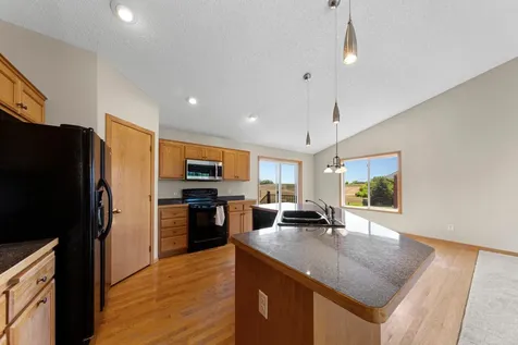 314 12th Avenue NE Lonsdale MN 55046