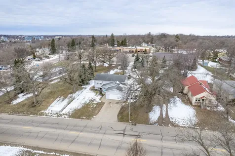 517 Springen Avenue Fergus Falls MN 56537