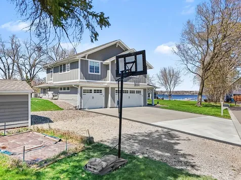 100 Peninsula Road Medicine Lake MN 55441