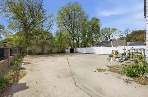 1342 3rd Avenue S Fargo ND 58103
