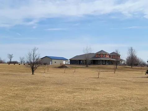 15274 85th Avenue NE Foley MN 56329